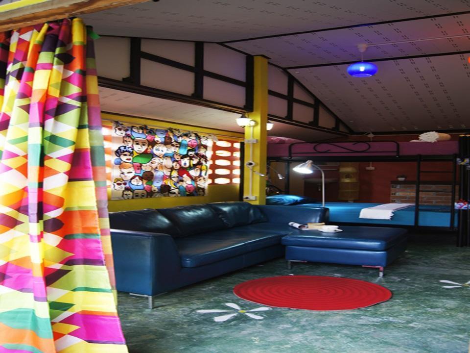 Dorm Des Fleurs Hostel Khao Lak Eksteriør billede